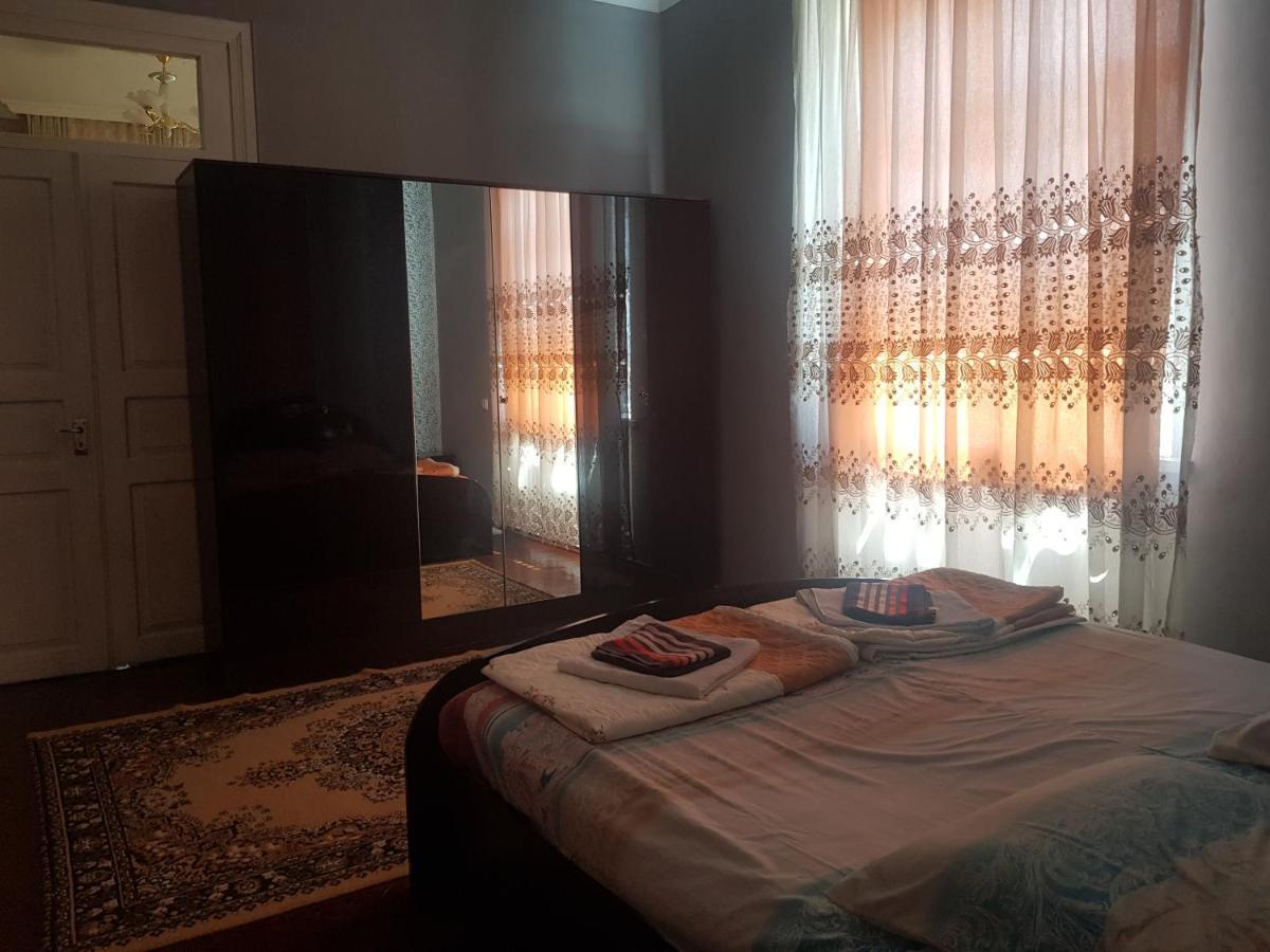 Guest House Adigeni Esterno foto